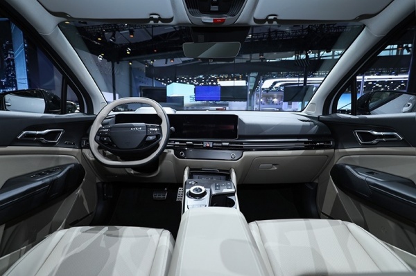 起亚新款狮铂拓界将3月5日上市 提供两种动力