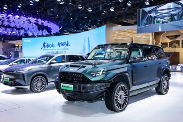 东风汽车亮相2026北京车展：“东方风起2030”计划启航，“三个东风”焕新出发