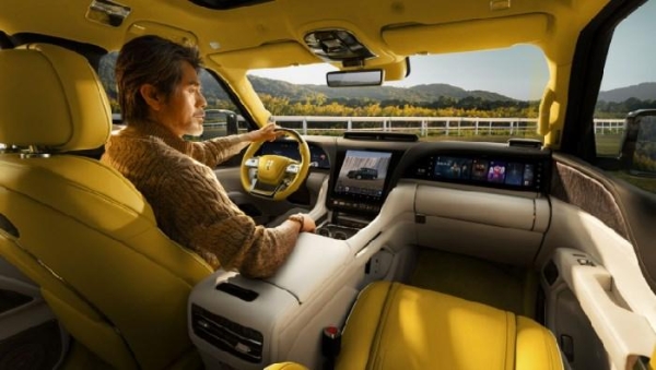 仰望U9X量产高定与U8L鼎藏版北京车展全球首秀