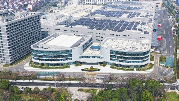 汽车工厂迎来“具身智造”，三座标杆工厂的实战样本