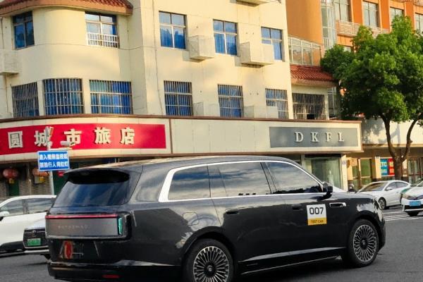 小米澎程SUV无伪装实车曝光 系列最长纯电续航可达505km！