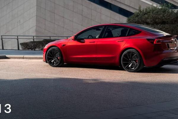 特斯拉Model 3电池衰减对比：磷酸铁锂版本表现最佳
