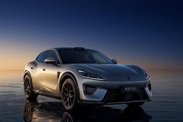 智界RX内饰谍照曝光 计划秋季上市