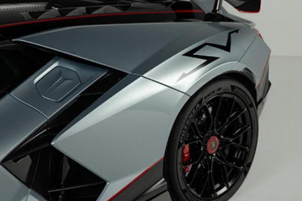 普利司通推出Potenza Race R赛道半热熔轮胎 专供2026款兰博基尼Revuelto SV