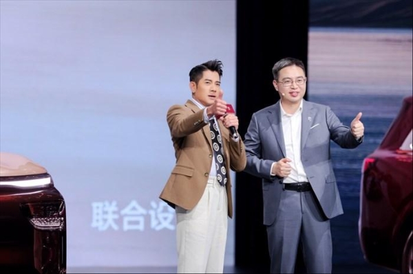 天王严选认证，郭富城成为奕境X9第001号车主