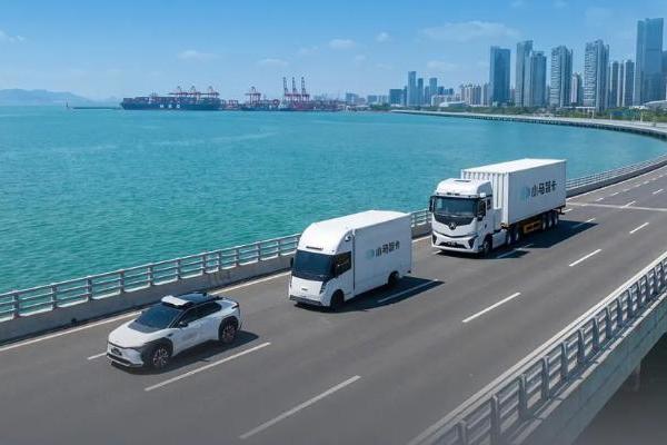 小马智行Q2 Robotaxi收入增近七倍，商业化与出海双线突破