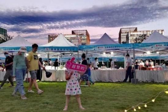 海淀区消费节开启 北京50余家优质品牌组团进园区