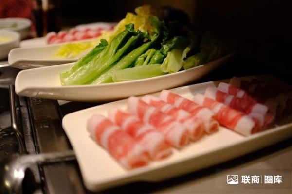 海底捞在华为推出首家企业餐厅
