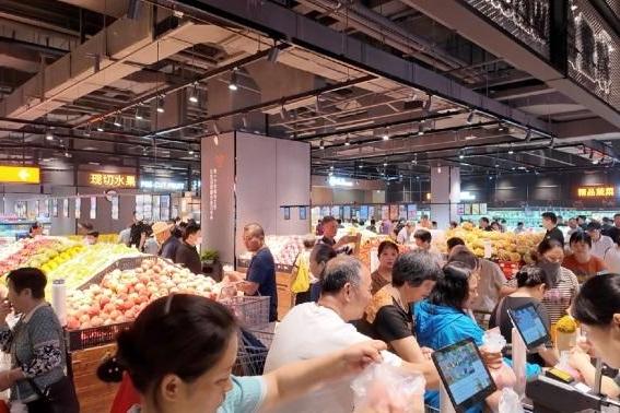 永辉吴江首家“胖改店”落户苏州吴江吾悦广场