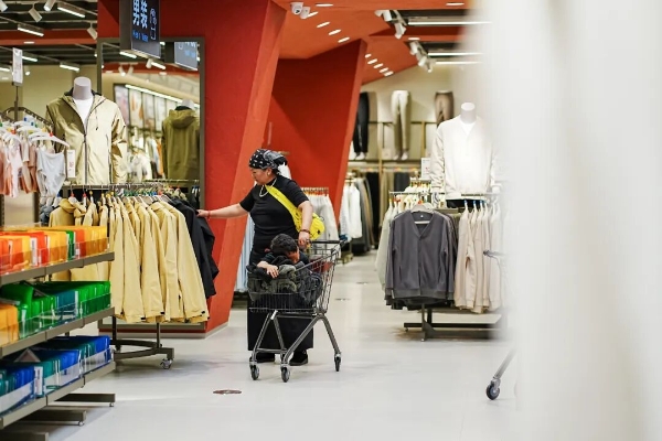 实探鹿岛成都首家城市旗舰店：凭什么做到70%复购率？