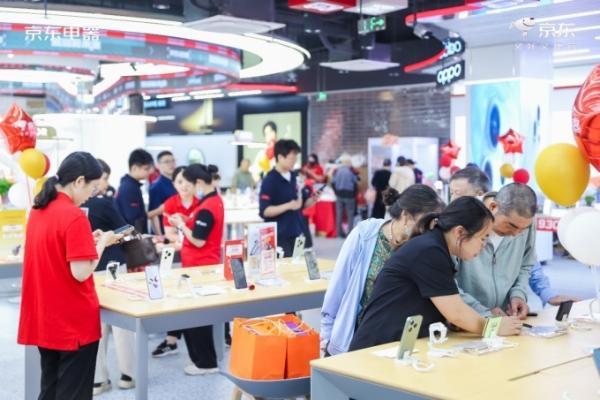 京东电器城市旗舰店正式亮相南京万谷慧