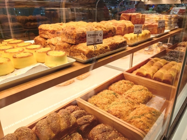好润佳世纪城店历经7个月调改启幕，正式“接棒万家烟火”