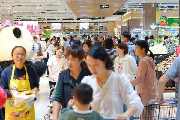 百大合家福JOY3.0首店绽放 为消费者带来品质生活新体验