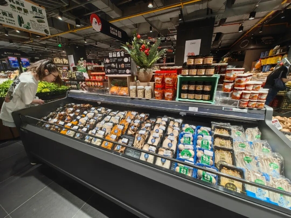 云南跑出一匹零售“黑马”，坚定学胖东来做精门店