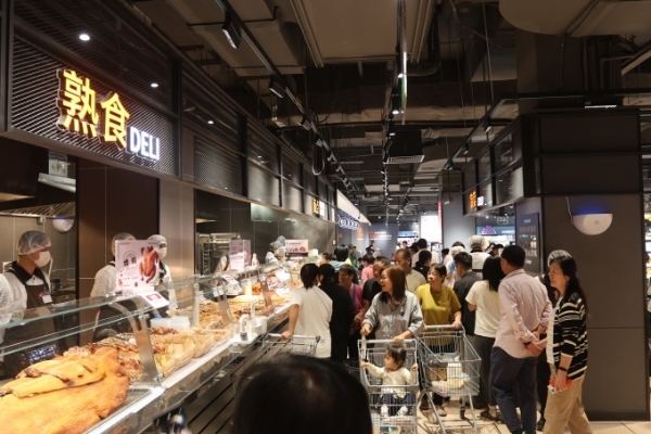 广州“胖永辉”双店焕新开业，完成广州主城网格化布局