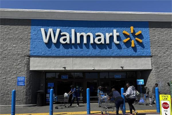 5万亿营收的沃尔玛，宣布换帅