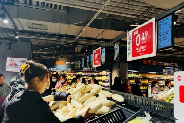 万州再迎“胖永辉”，永辉超市国贸店调改开业