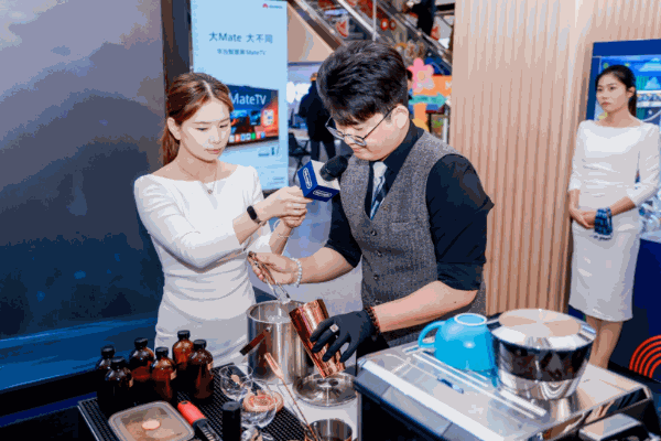 京东MALL与德龙聚势共赢，新品首发暨战略合作锚定2026新航向