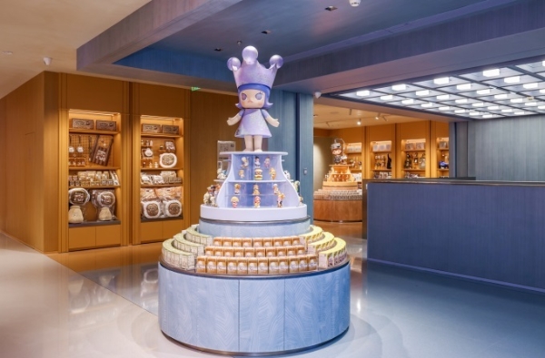 泡泡玛特上海城市旗舰店入驻世茂广场