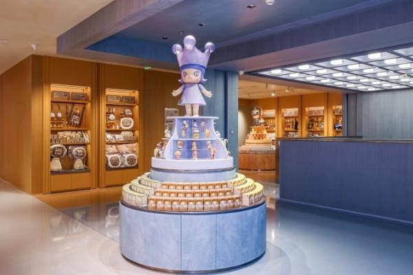 泡泡玛特上海城市旗舰店入驻世茂广场