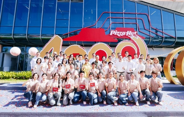 必胜客中国第4000家门店落地三亚湾