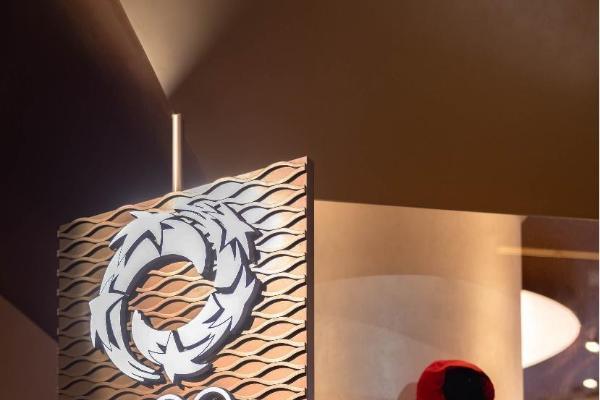 李宁全球首家龙店在三里屯太古里开业