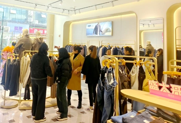 入驻品牌经营业绩暴增5倍，重百百货大店模式绽放新活力