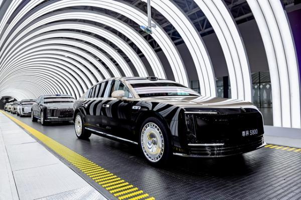 尊享S800第1万台量产车正式下线，破中国豪车最快纪录