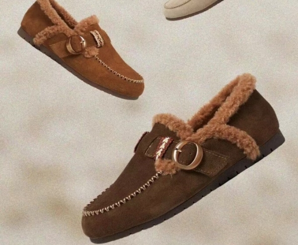 遥望科技挂牌转让星期六鞋业100%股权