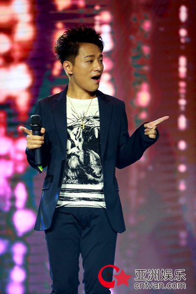 张津涤开启2018全球巡演模式新歌有你就好入围国际大奖