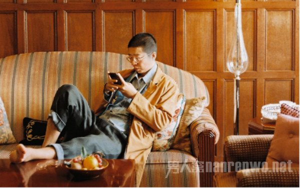 黑尾酱前男友被曝光颜值爆表比不上灵魂有趣