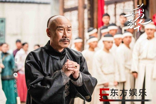 《一剪芳华》圆满收官 万国服装大会展文化瑰宝秀匠心格局