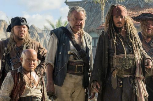 《加勒比海盗》男星凯文·麦克纳利：德普版杰克船长应该回归