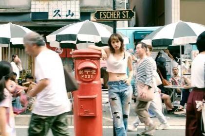 园子温编剧并执导电影《埃舍尔街的红色邮筒》日本定档12月25日