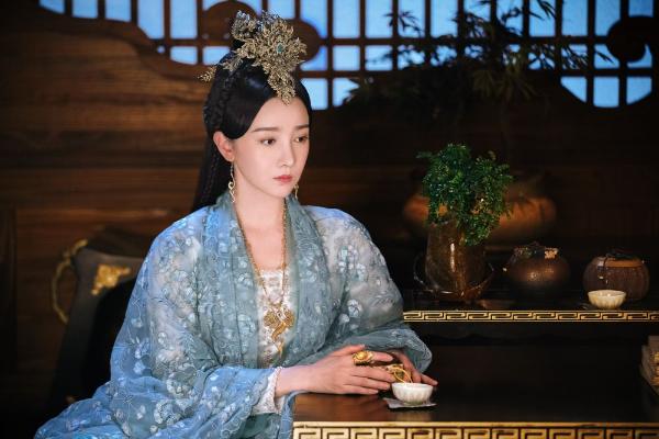 陈小纭《斛珠夫人》正在热播 (2).jpg