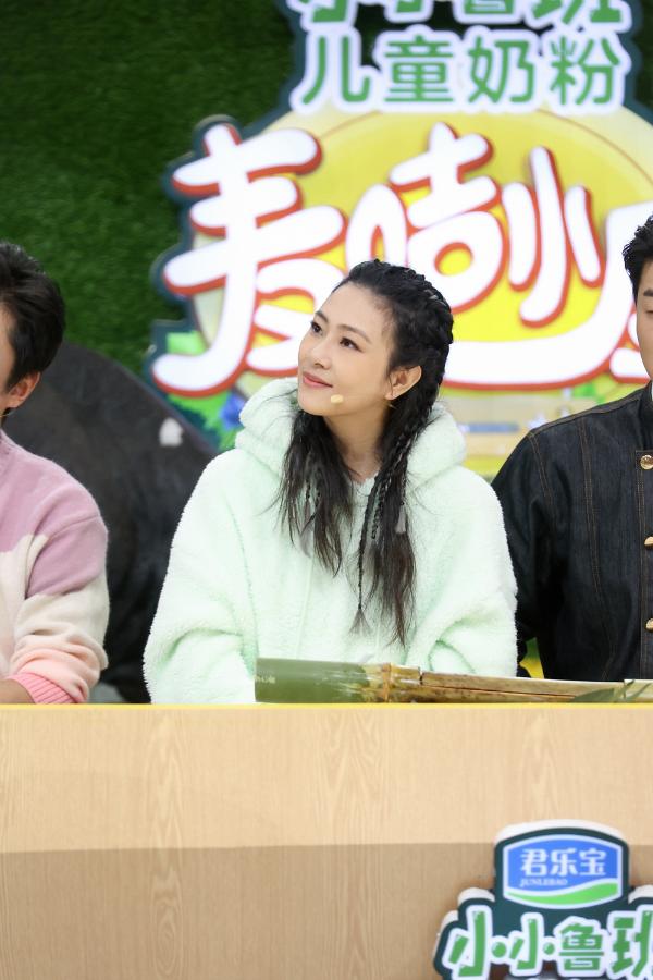 《麦咭小厨2》张亮“秀手艺”制作竹筒饭 李慧珍自曝最爱吃泥鳅？