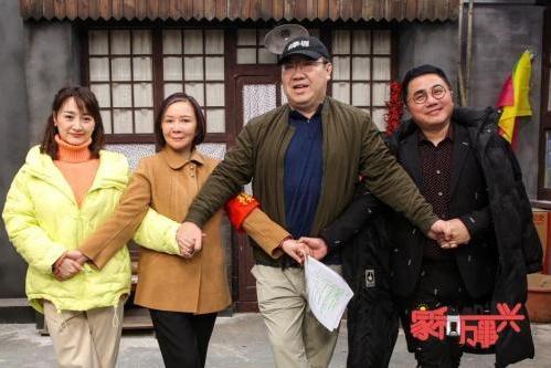 正月初一迎新年：北京卫视开年大剧《家和万事兴》收官庆典今日举办
