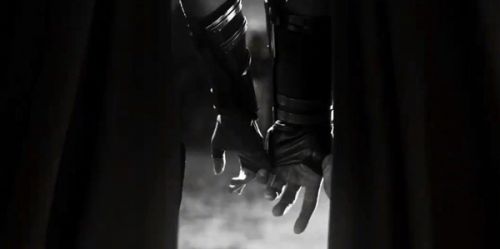 《雷神4：爱与雷霆》正式预告曝光亮点颇多 雷神背上的纹身是洛基