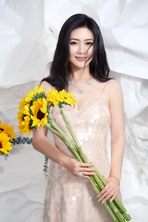 田海蓉大影节开奖：导演处女作都是野心的试炼场，也是才华的诞生地