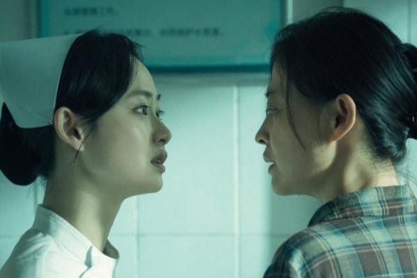 陈思诚张小斐新片《恶意》曝创作特辑 沉浸式剖解人性迷局获好评