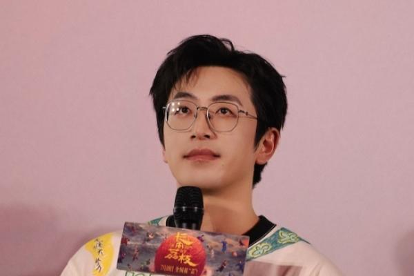 电影《长安的荔枝》郑州路演全场齐呼“太中了” 大鹏白客庄达菲刘俊谦常远给“荔”互