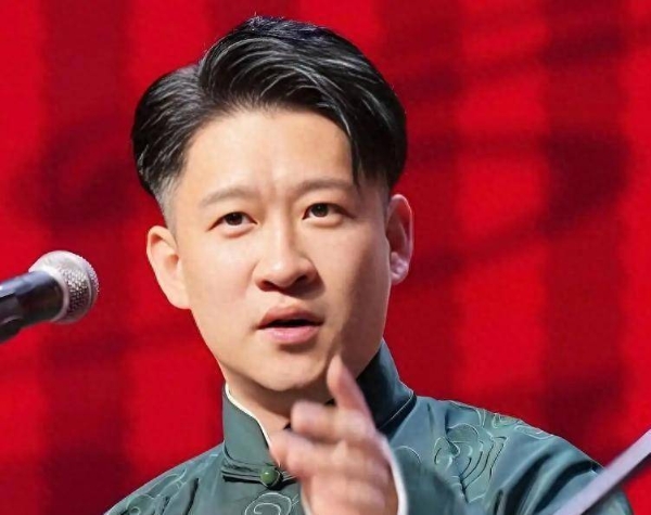 曹云金再次惊艳全网，离婚六年的他依旧闪耀，唐菀是否后悔当初选择？