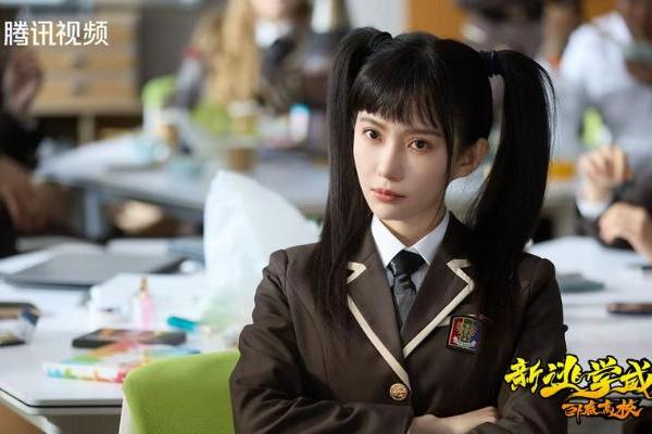 《新逃学威龙：卧底高校》今日上映！浩哥搭档性感女神克拉拉爆笑破案