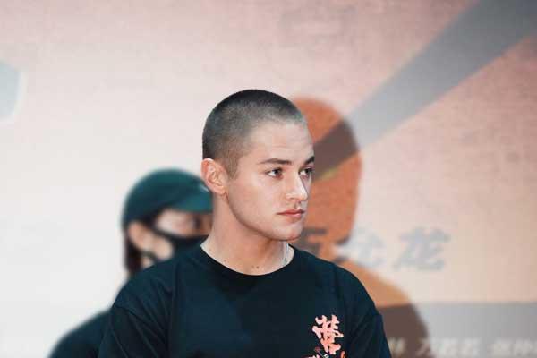 电影《营救飞虎》华南首映 东江纵队后代赞影片让英雄故事得以相传