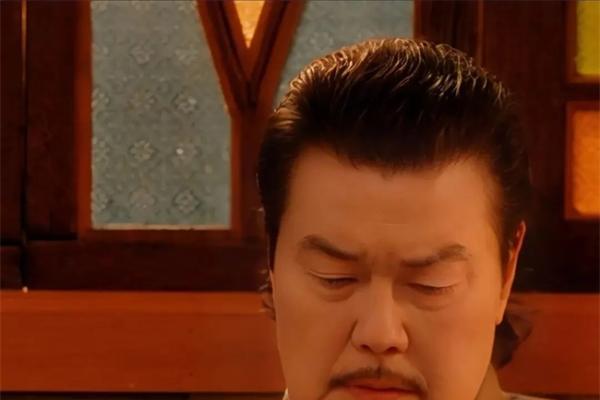 电影《神秘家书》定档11月18日，跨越世纪的银信，致敬抗日胜利荣光