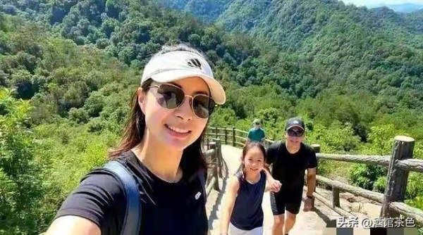 郭晶晶也没想到，儿子的“天价”学费曝光后，竟给所有人上了一课