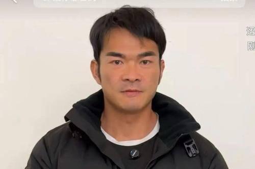 花1万当一天火锅店老板，李维刚赚7900，却被骂最不懂尊重的好人