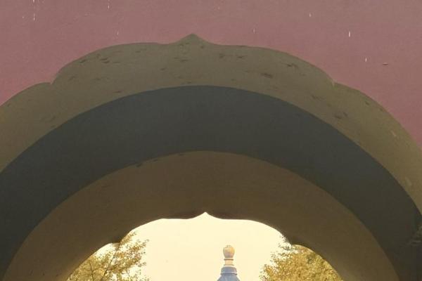 《书画里的中国》第三季：庞啸晨天坛写生中的古今对话与精神皈依