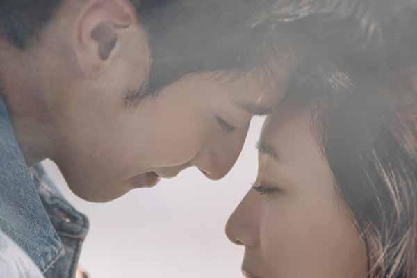 《紫色大丽花》杀青 贾静雯陈靖可“破格”诠释都市爱情修罗场