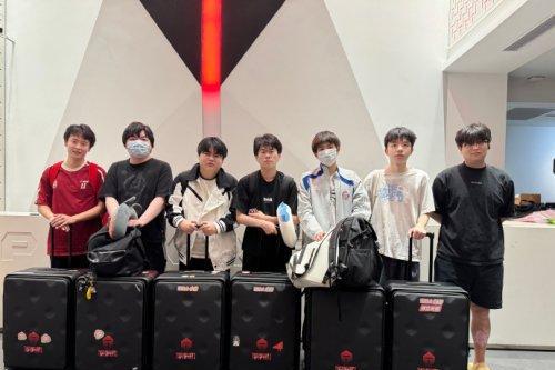 不莱玫跨界携手TES战队，首度亮相王者荣耀嘉年华